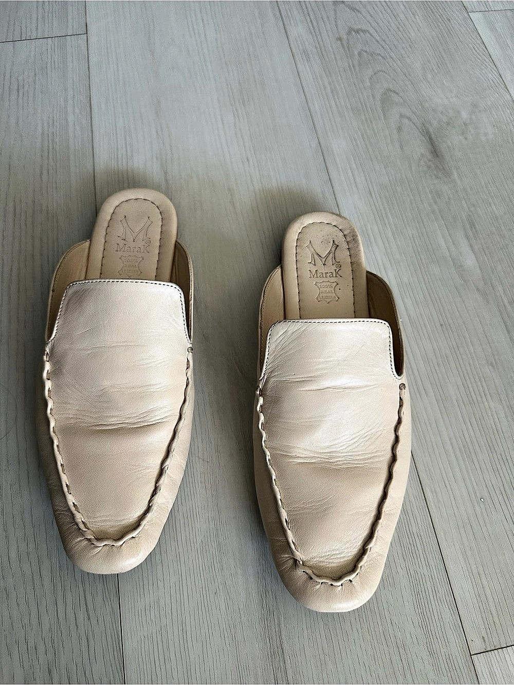 Italian Leather Mules in Cream US 8